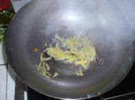 香喷喷的紫菜鸡蛋汤的做法图解二