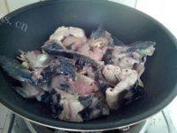 紫苏农家煮鲟鱼的做法图解十