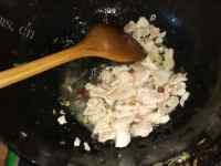 特下饭的豆角炒肉做法图解4)