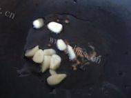 清炒蘑菇做法图解2)