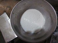 在家做的红薯饼做法图解2)