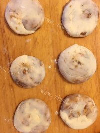 美味的麻酱烧饼做法图解9)