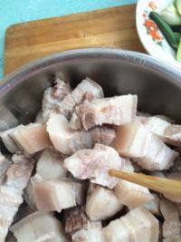 家常菜红烧肉做法图解5)