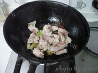 特色美食东北乱炖做法图解4)