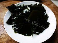 「念念不忘」冬瓜海带排骨汤做法图解1)