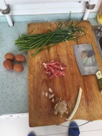 肉炒韭苔做法图解1)