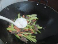 家常菜黄瓜炒牛肉做法图解12)