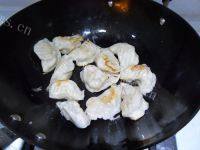 让人怀念的煎饺做法图解3)