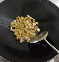 美味三丁酱拌面做法图解4)
