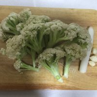 健康的剁椒有机花菜炒羊肉做法图解1)