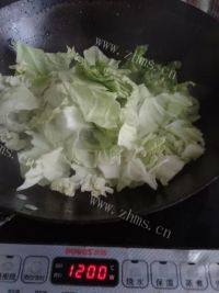 诱人的手撕包菜做法图解5)