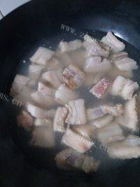 自制山楂红烧肉做法图解3)