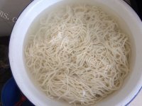 特下饭的西红柿鸡蛋炒面做法图解8)