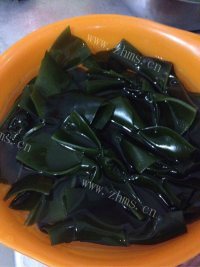 浓香海带焖排骨做法图解1)