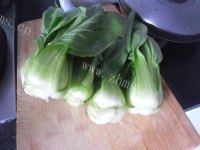 家常菜白灼油菜做法图解1)