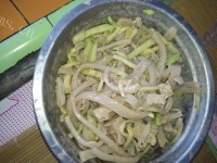 珍馐美味的自制凉皮做法图解6)