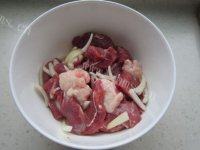 「美味可口」烤羊肉串做法图解5)