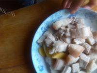 有特色的重庆红烧肉做法图解3)
