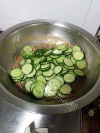 家常菜青瓜炒肉片