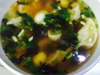 美味的酸汤水饺