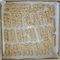 美味芝麻薄脆饼干做法图解7)