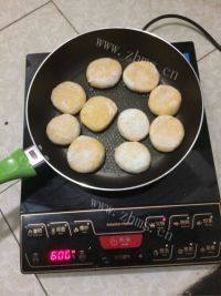 简单版南瓜饼做法图解5)