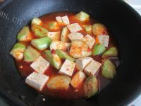 诱人的丝瓜烧豆腐做法图解8)