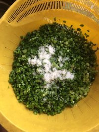 补血的韭菜猪肉水饺做法图解1)