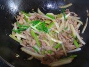 白菜梗炒肉