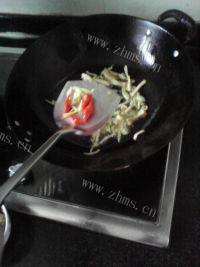 好吃的鲜笋炒肉做法图解6)