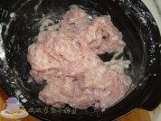 美味的芫爆里脊丝做法图解2)