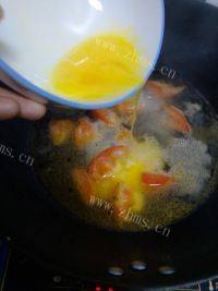 味道不错的西红柿鸡蛋汤做法图解5)