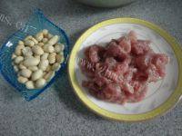 「念念不忘」西兰花炒肉做法图解4)