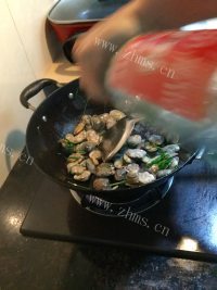 珍馐美味的炒花甲做法图解12)