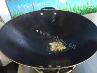 可口的清炒空心菜做法图解3)