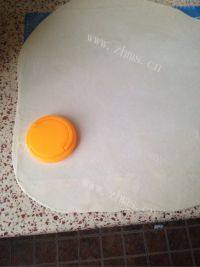诱人的包饺子做法图解13)