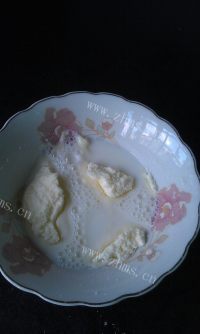 美味的奶粉冰淇淋做法图解5)