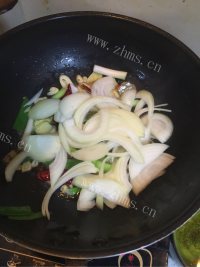 色泽鲜亮的红烧羊排做法图解5)