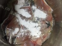 美味佳肴般的水煮鱼片做法图解4)