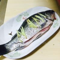 好吃的紫苏蒸鲗鱼的做法图解四