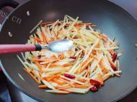 DIY土豆丝卷饼做法图解8)
