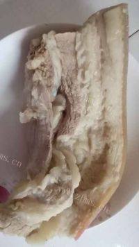 美味的川味回锅肉做法图解1)
