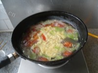 美味的蛋花打卤面做法图解12)