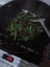 开胃的豆角炒肉做法图解10)