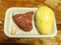 家常菜土豆烧牛肉做法图解1)