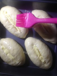 自制罗宋甜面包做法图解7)