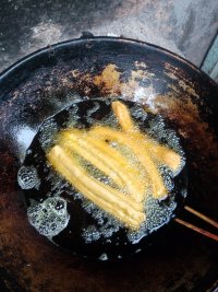 自制油条