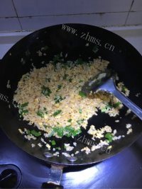 喷香的蛋炒饭做法图解5)