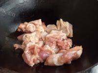 美味鸡腿烧土豆做法图解7)
