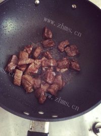 家常菜番茄炖牛肉做法图解5)